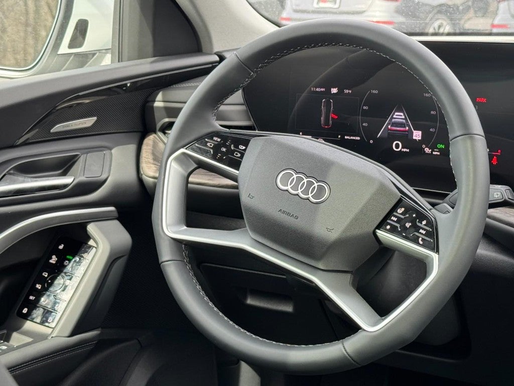 2025 Audi Q5 Premium Plus 2.0 TFSI quattro