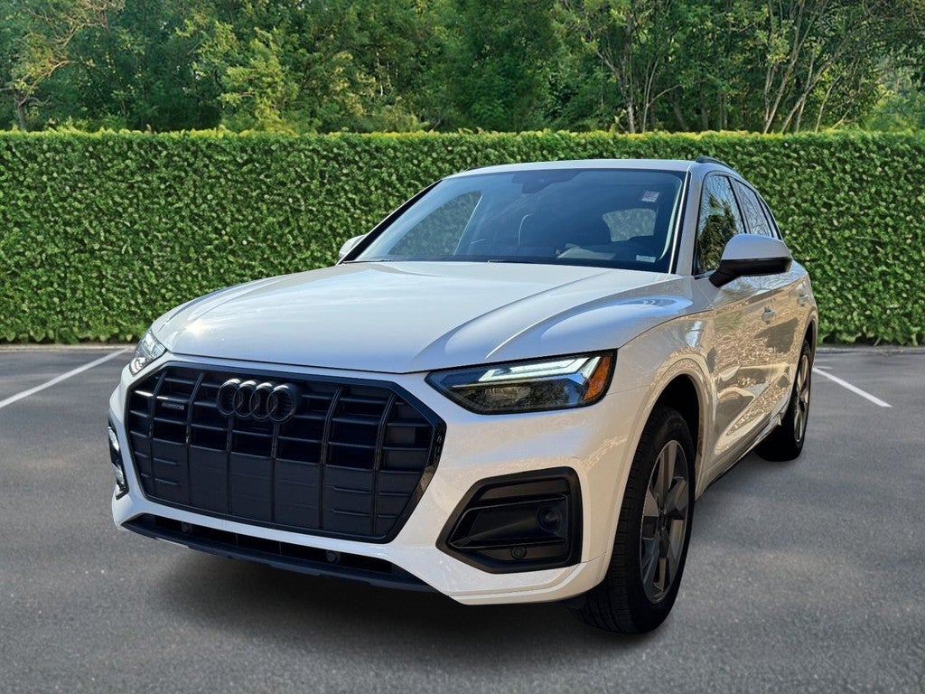 2025 Audi Q5 Premium 40 TFSI quattro