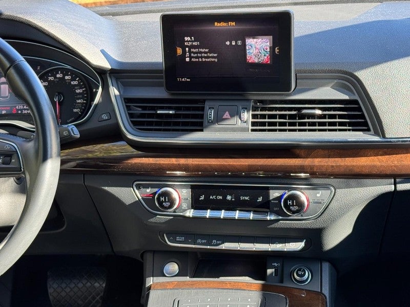 2019 Audi Q5 Premium 45 TFSI quattro