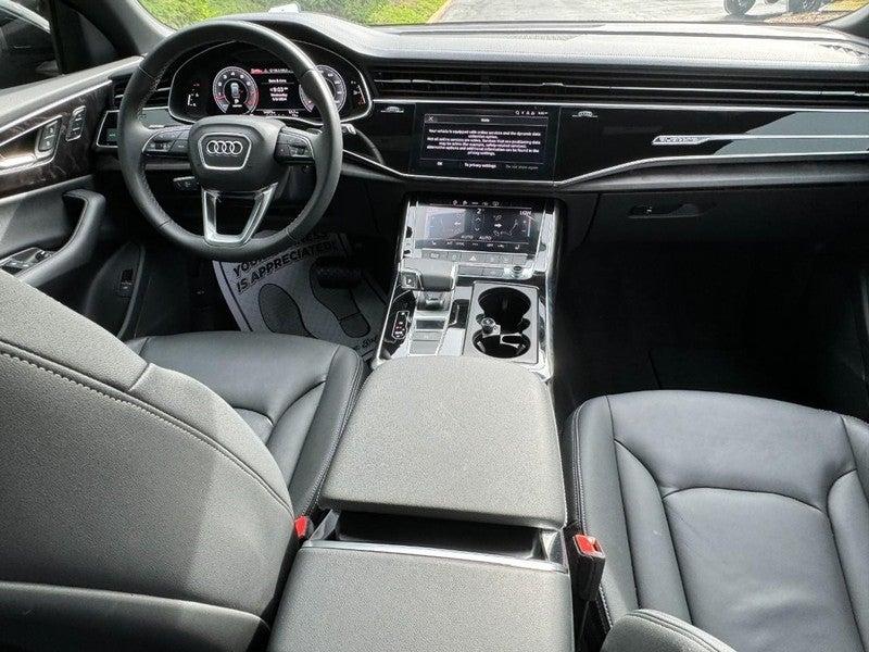 2023 Audi Q8 Premium