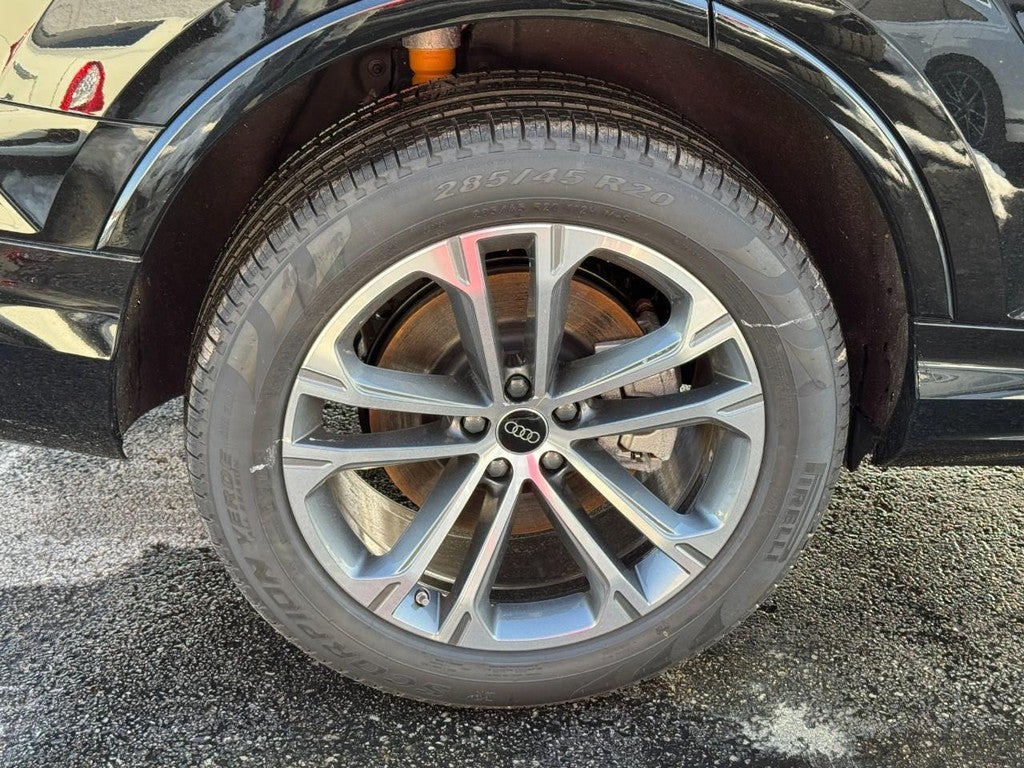 2026 Audi Q7 Premium 55 quattro