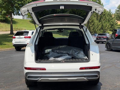 2022 Audi Q7 Premium 55 TFSI quattro