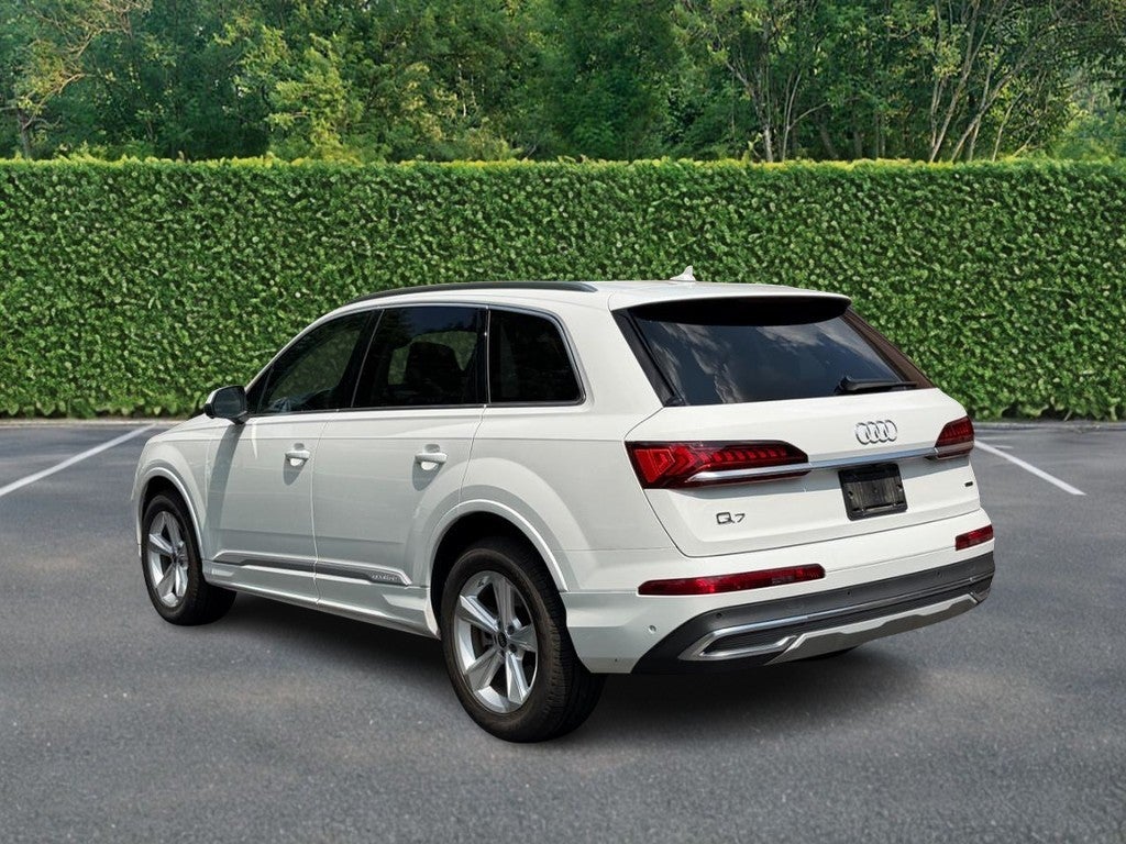 2022 Audi Q7 Premium 55 TFSI quattro