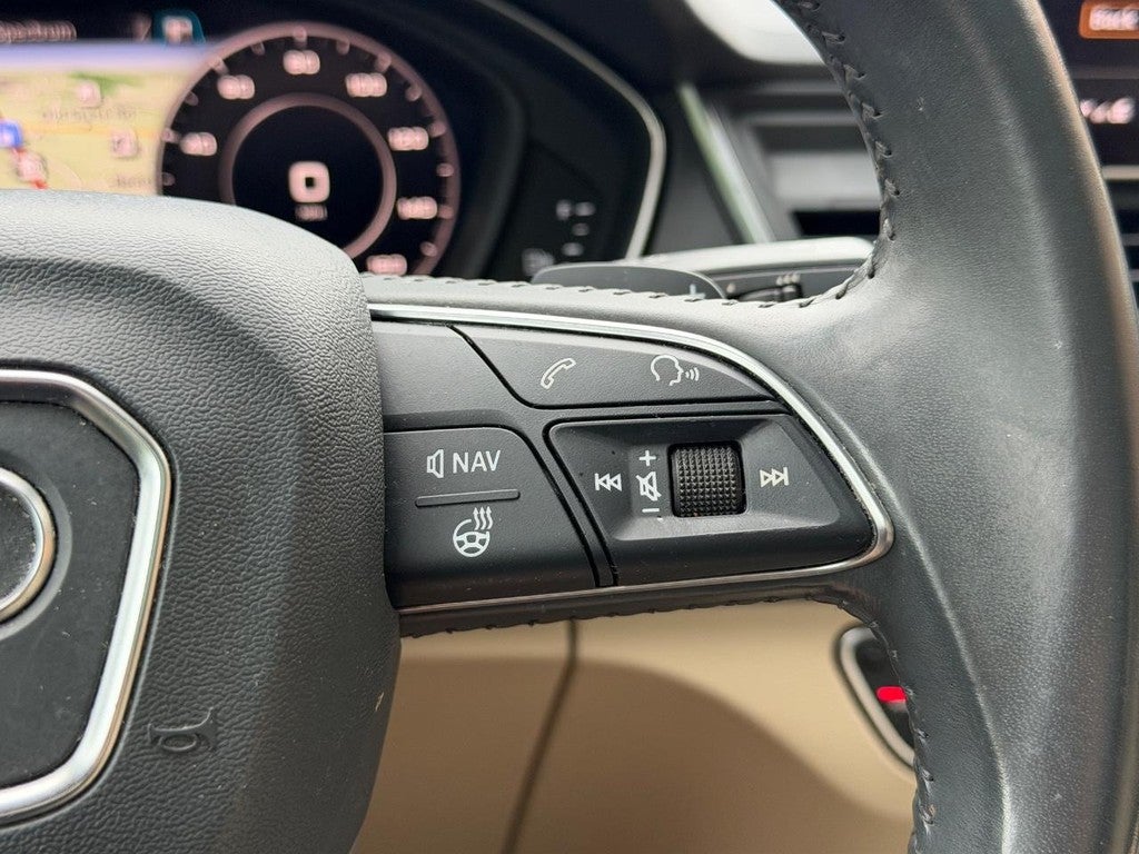 2019 Audi Q5 Premium Plus 45 TFSI quattro