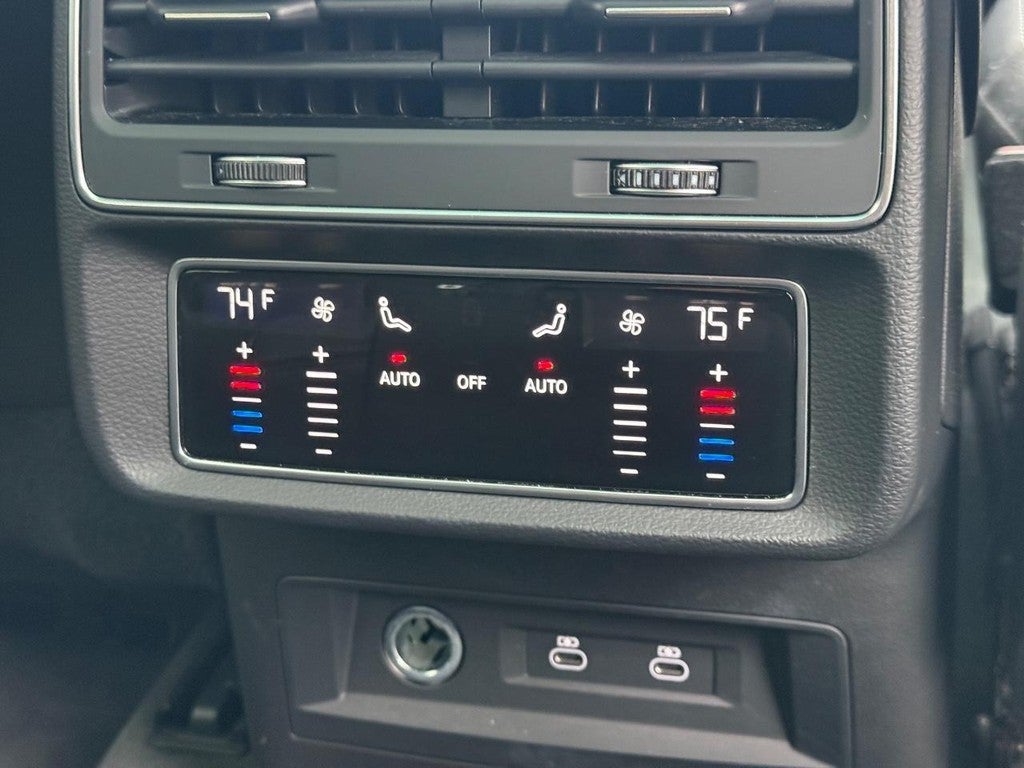 2022 Audi Q8 Premium Plus 55 TFSI quattro