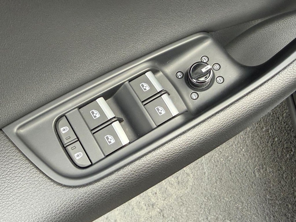 2022 Audi Q8 Premium Plus 55 TFSI quattro