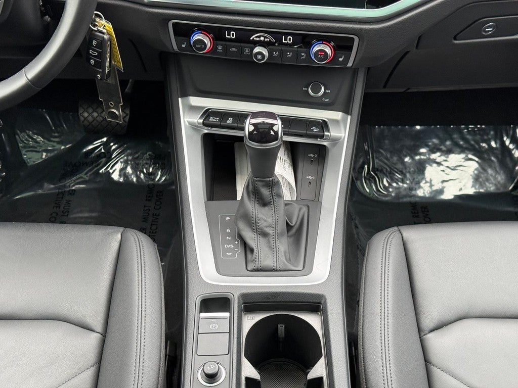 2025 Audi Q3 S line Premium 45 TFSI quattro