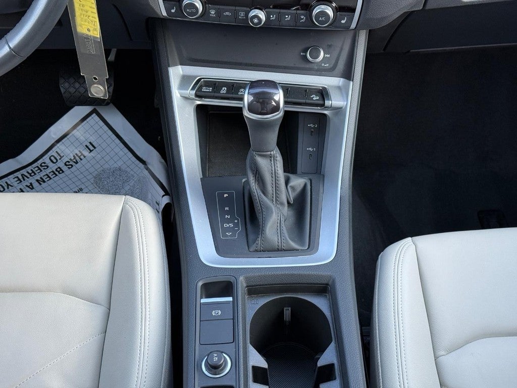 2025 Audi Q3 S line Premium 45 TFSI quattro