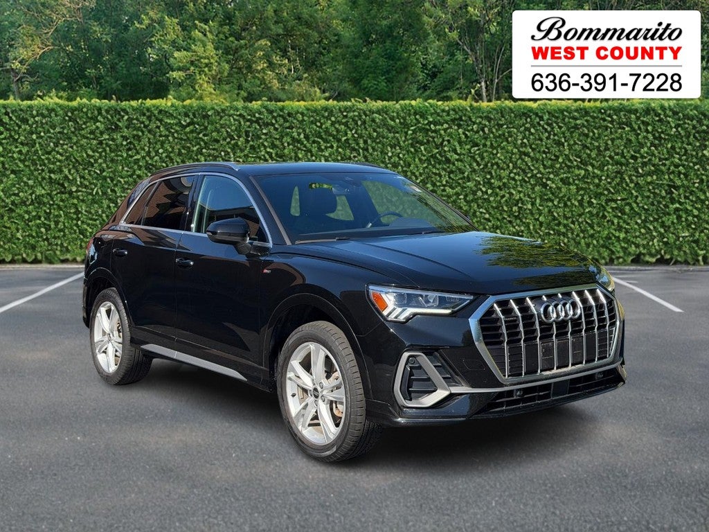 2023 Audi Q3 S line Premium 45 TFSI quattro