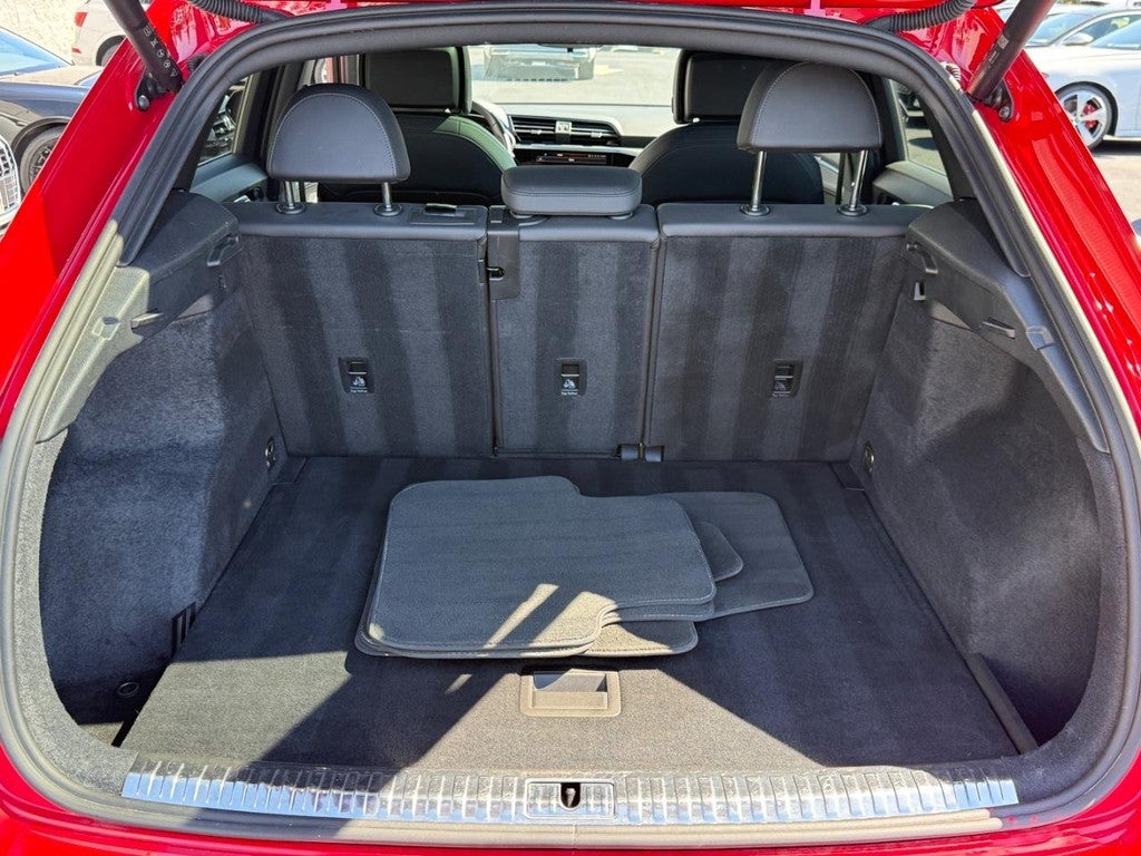 2025 Audi Q3 S line Premium 45 TFSI quattro