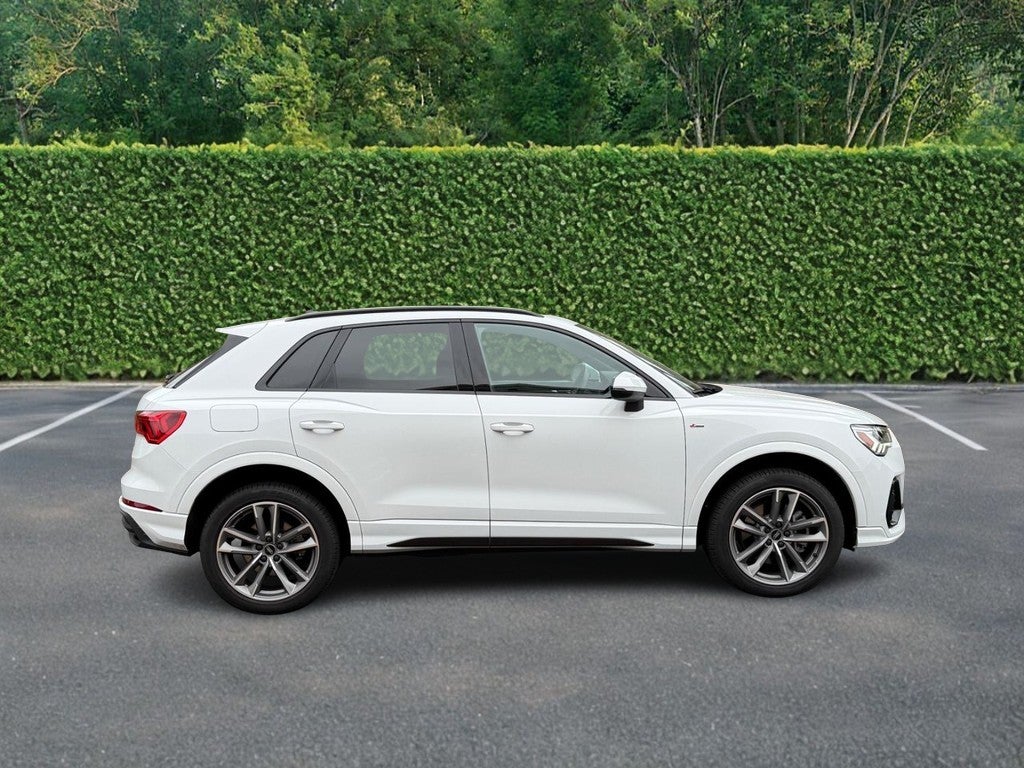 2025 Audi Q3 S line Premium 45 TFSI quattro