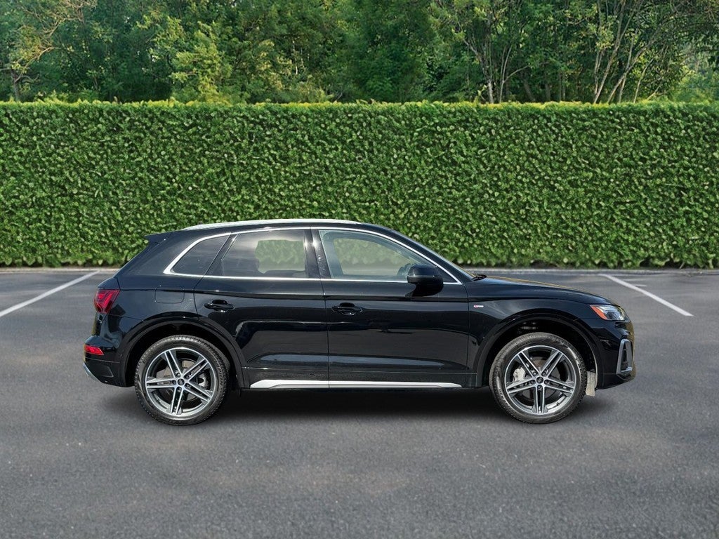 2025 Audi Q5 S line Premium Plus 55 TFSI e quattro