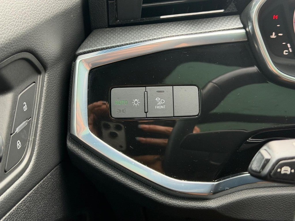 2023 Audi Q3 S line Premium Plus 45 TFSI quattro