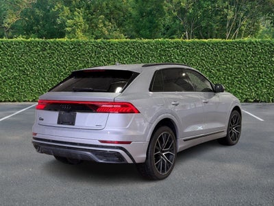 2022 Audi Q8 Premium Plus 55 TFSI quattro