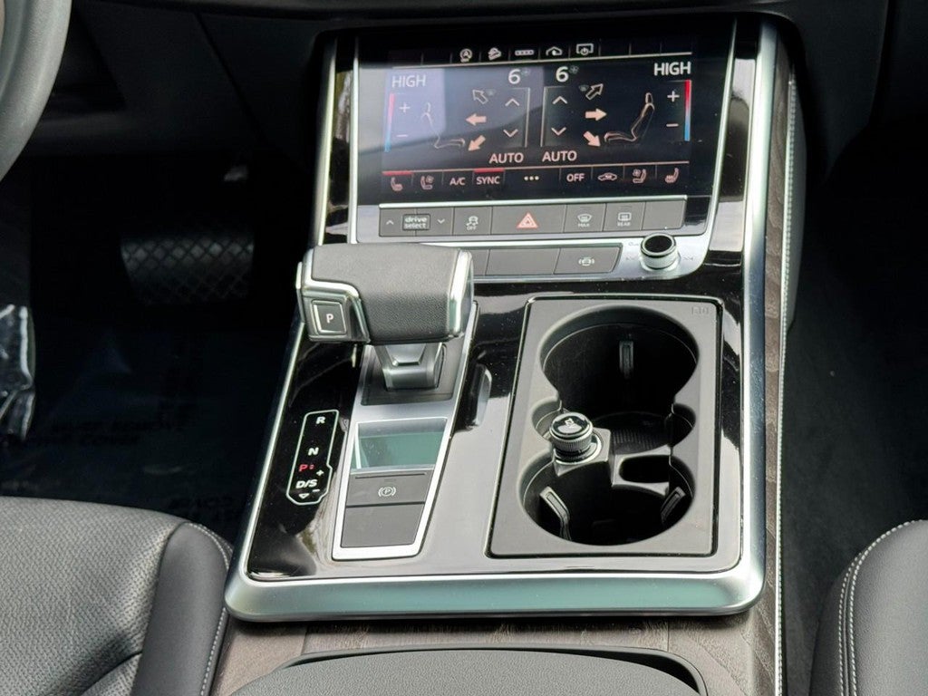 2023 Audi Q8 Premium Plus 55 TFSI quattro