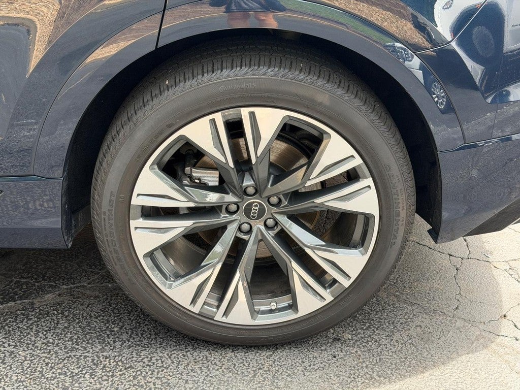 2026 Audi Q8 Premium Plus quattro