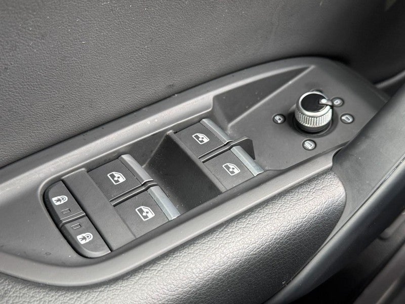 2025 Audi Q5 S line Premium 45 TFSI quattro