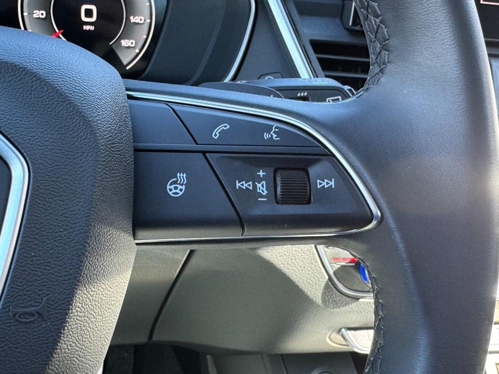 2025 Audi Q5 S line Premium 45 TFSI quattro