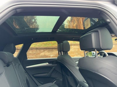 2025 Audi Q5 S line Premium 45 TFSI quattro