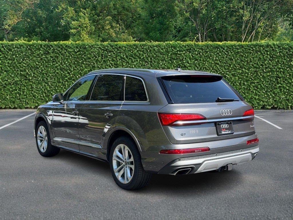 2025 Audi Q7 Premium Plus 45 TFSI quattro