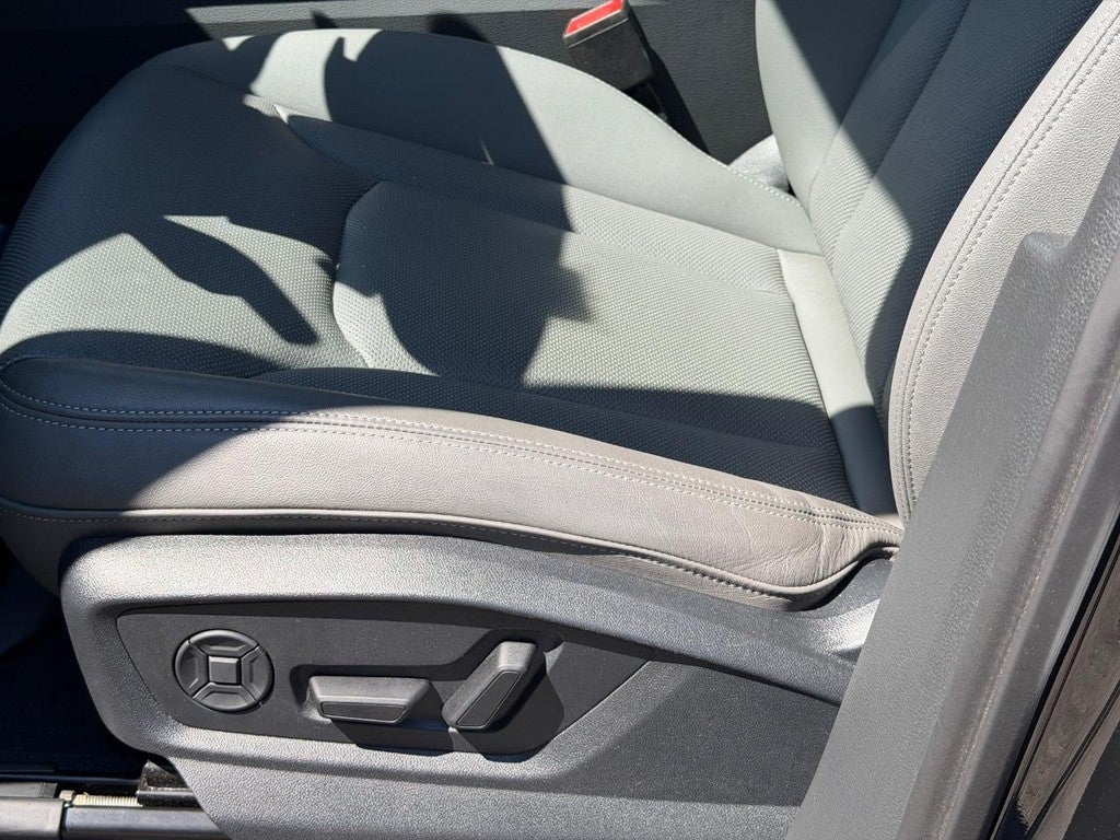 2025 Audi Q7 Premium Plus 55 TFSI quattro