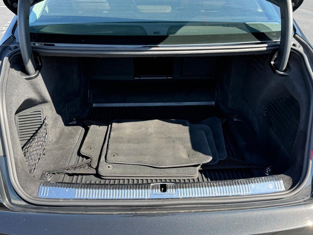 2021 Audi A8 L 60 TFSI quattro