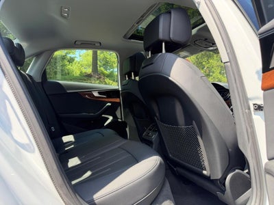 2023 Audi A4 Sedan Premium 40 TFSI quattro