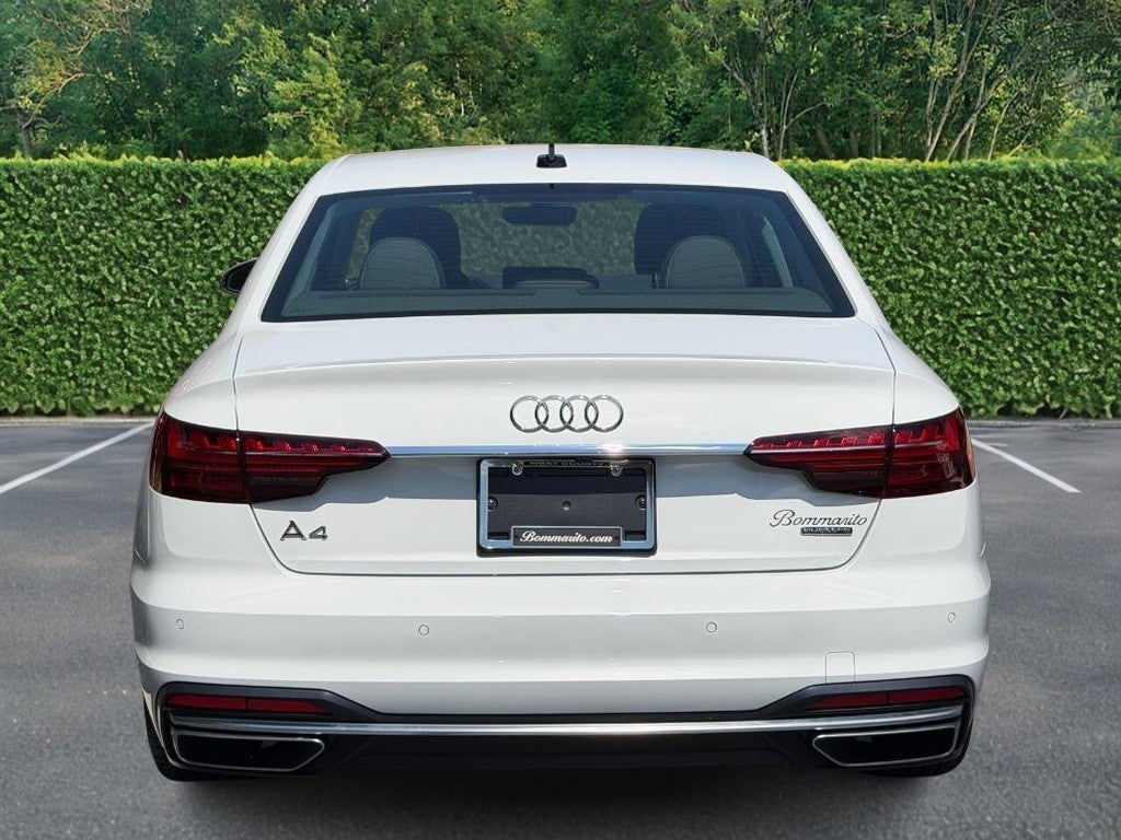 2023 Audi A4 Sedan Premium 40 TFSI quattro