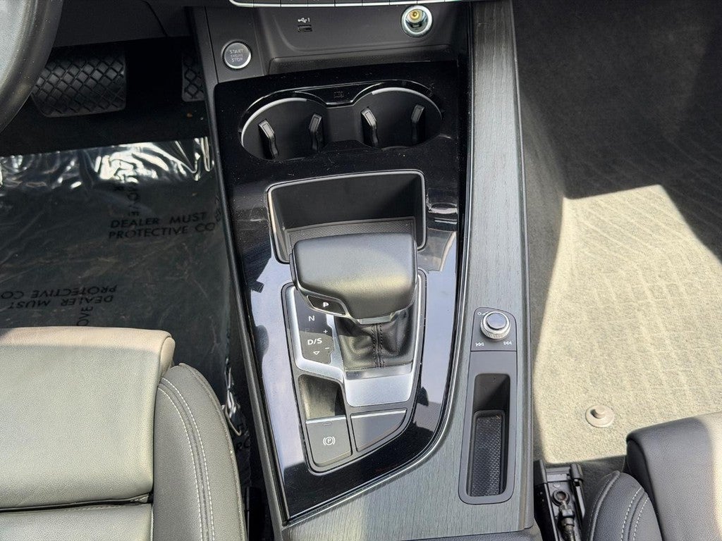 2021 Audi A4 Sedan S line Premium 45 TFSI quattro