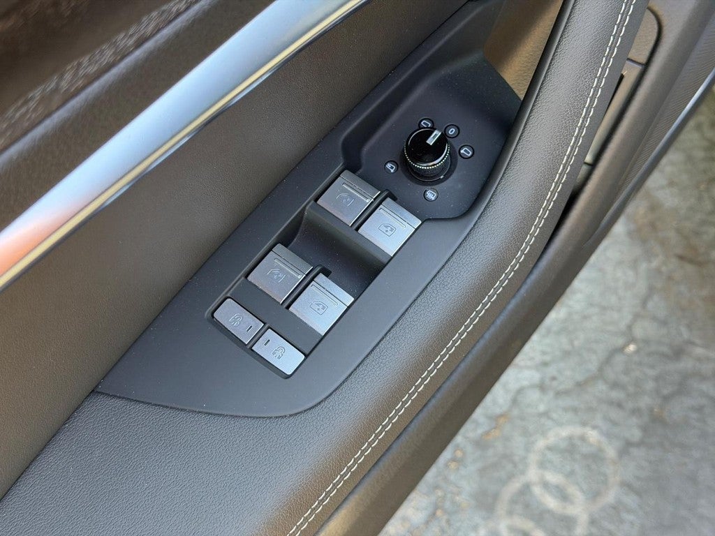 2023 Audi A6 Sedan Prestige 55 TFSI quattro