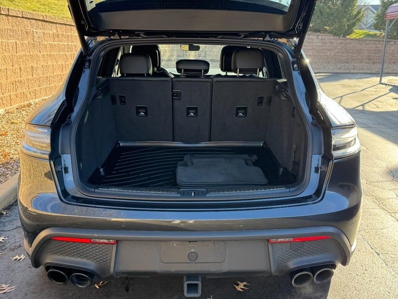 2023 Porsche Macan S AWD