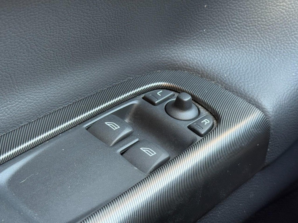 2011 Volvo C30 2dr Cpe