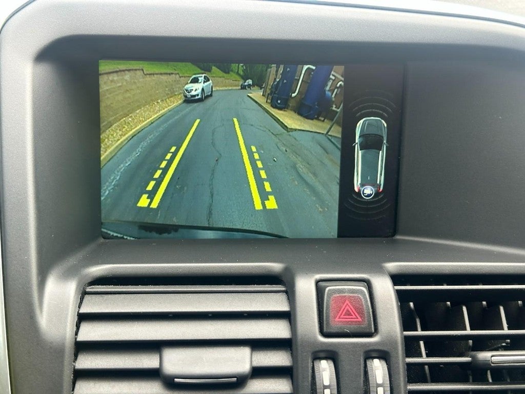 2016 Volvo XC60 FWD 4dr T5 Drive-E Premier
