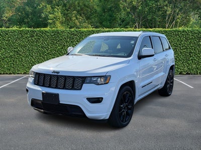 2017 Jeep Grand Cherokee Altitude 4x2