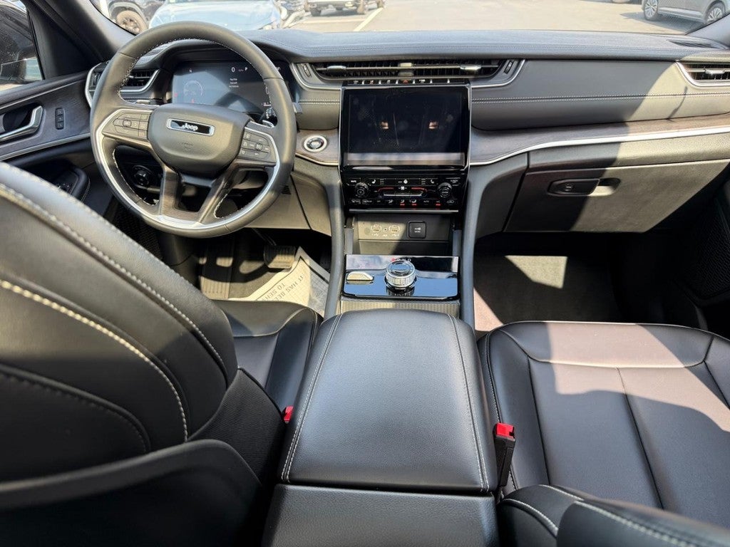 2025 Jeep Grand Cherokee Limited 4x4