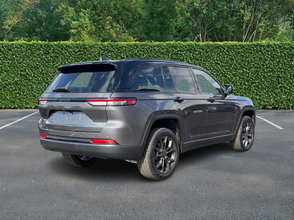 2025 Jeep Grand Cherokee Limited 4x4