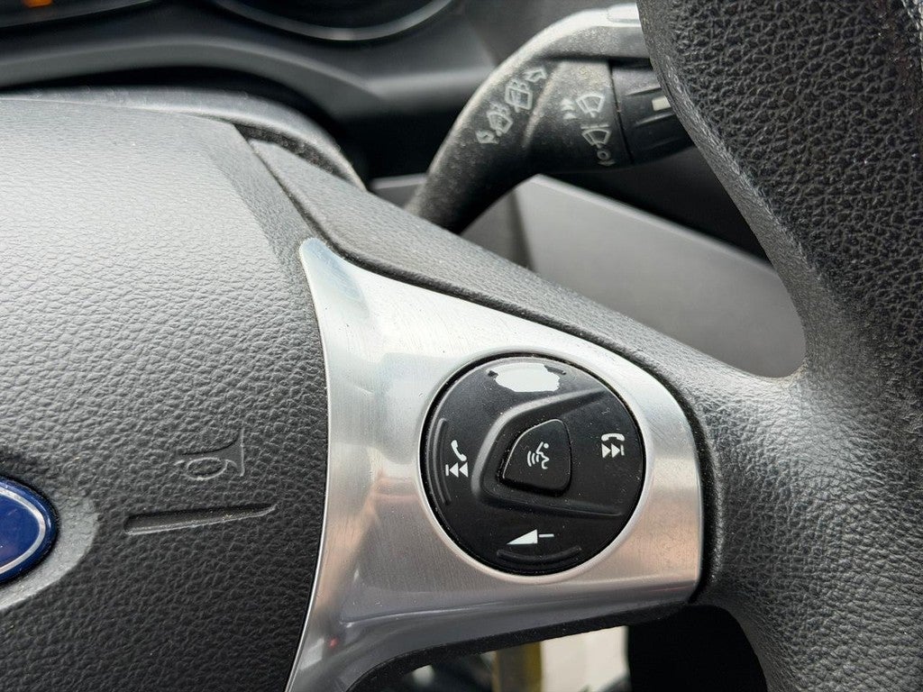 2015 Ford Escape FWD 4dr SE