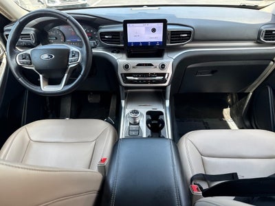 2023 Ford Explorer XLT 4WD