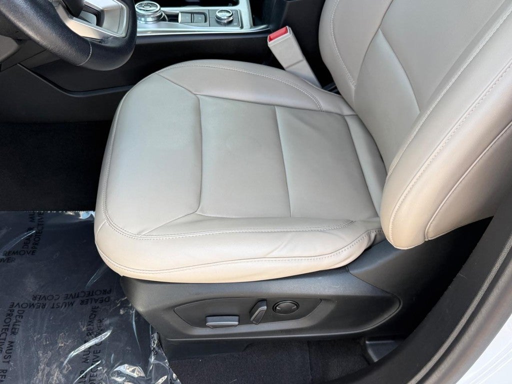 2023 Ford Explorer XLT 4WD