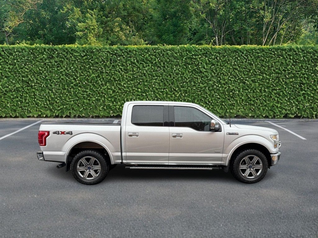 2015 Ford F-150 4WD SuperCrew 145" Lariat