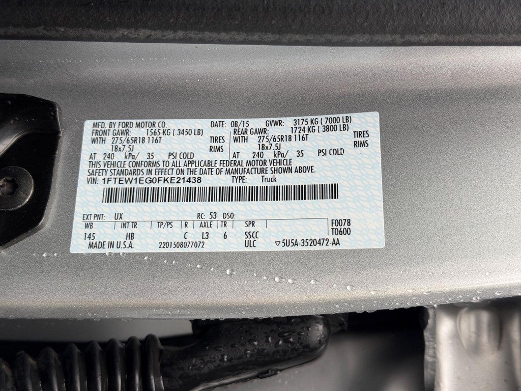 2015 Ford F-150 4WD SuperCrew 145" Lariat