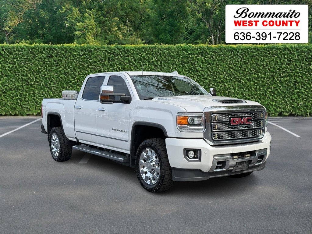 2018 GMC Sierra 2500HD 4WD Crew Cab 153.7" Denali