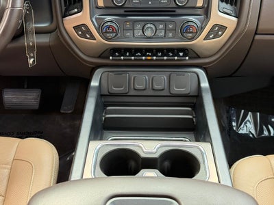 2018 GMC Sierra 2500HD 4WD Crew Cab 153.7" Denali