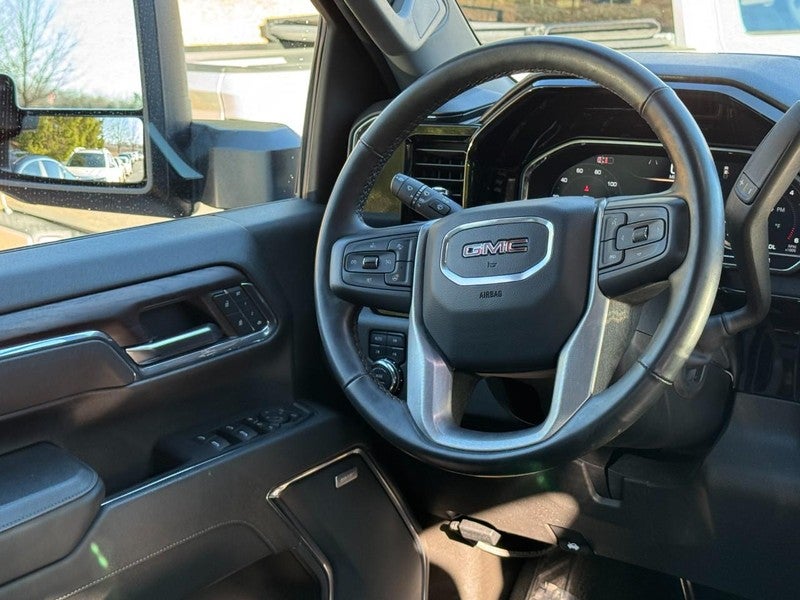 2024 GMC Sierra 2500HD 4WD Crew Cab 159" SLT