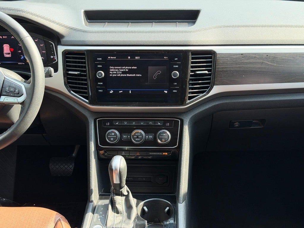 2023 Volkswagen Atlas 3.6L V6 SE w/Technology 4MOTION