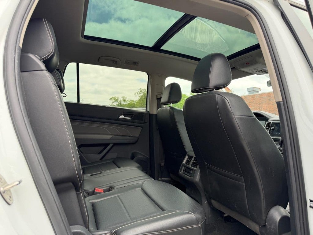 2022 Volkswagen Atlas 2.0T SE w/Technology FWD