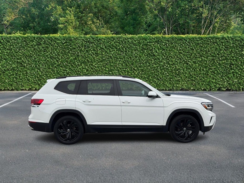 2022 Volkswagen Atlas 2.0T SE w/Technology FWD