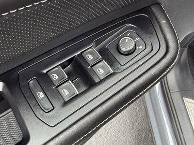 2026 Volkswagen Atlas Cross Sport 2.0T SE w/Technology 4MOTION