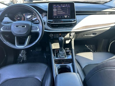 2022 Jeep Compass Latitude FWD