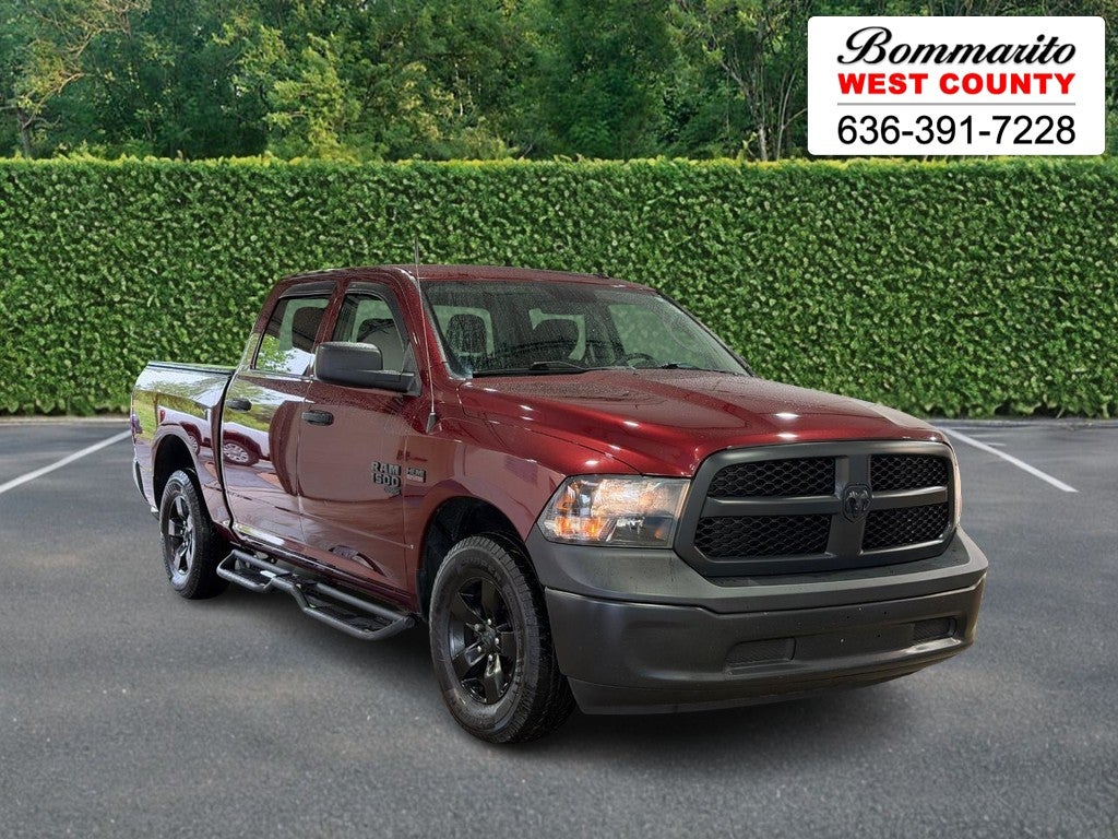 2021 RAM 1500 Classic Tradesman 4x4 Crew Cab 5'7" Box